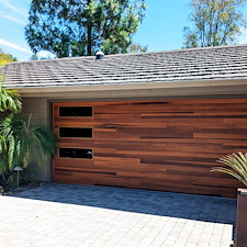 Outstanding-Garage-Door-Repair-in-Pensacola 3